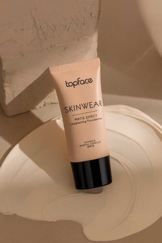 Base liquida skinwear matte effect longlasting