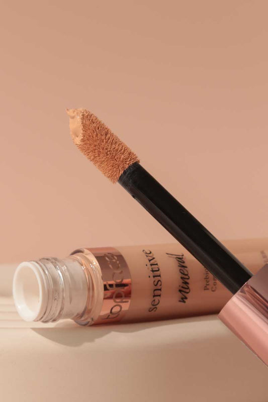 Base contorno corrector sensitive mineral 3 en 1