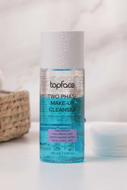 Agua Two phase make-up cleanser de Topface